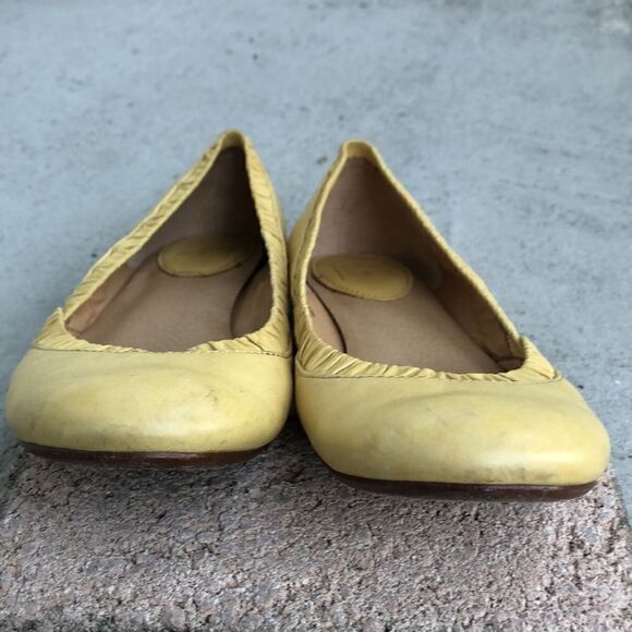 Frye Molly Flat - Picture 4 of 7